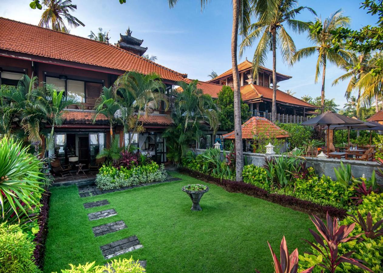 Nugraha Lovina Seaview Resort & Spa Exteriör bild