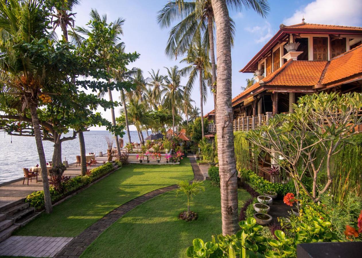 Nugraha Lovina Seaview Resort & Spa Exteriör bild