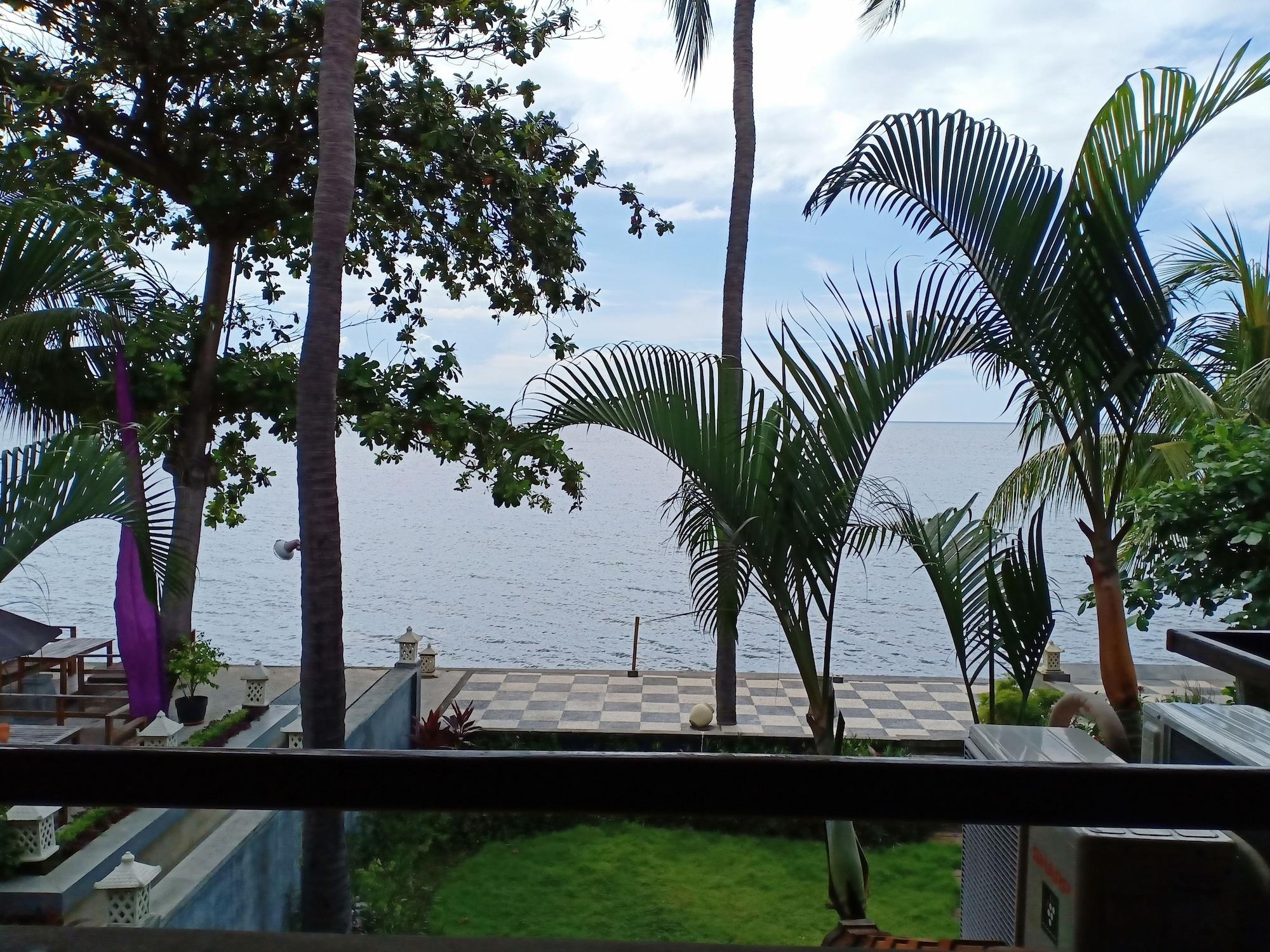 Nugraha Lovina Seaview Resort & Spa Exteriör bild