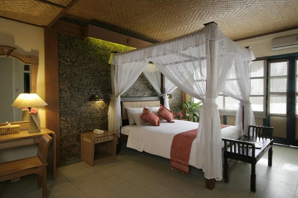 Nugraha Lovina Seaview Resort & Spa Exteriör bild