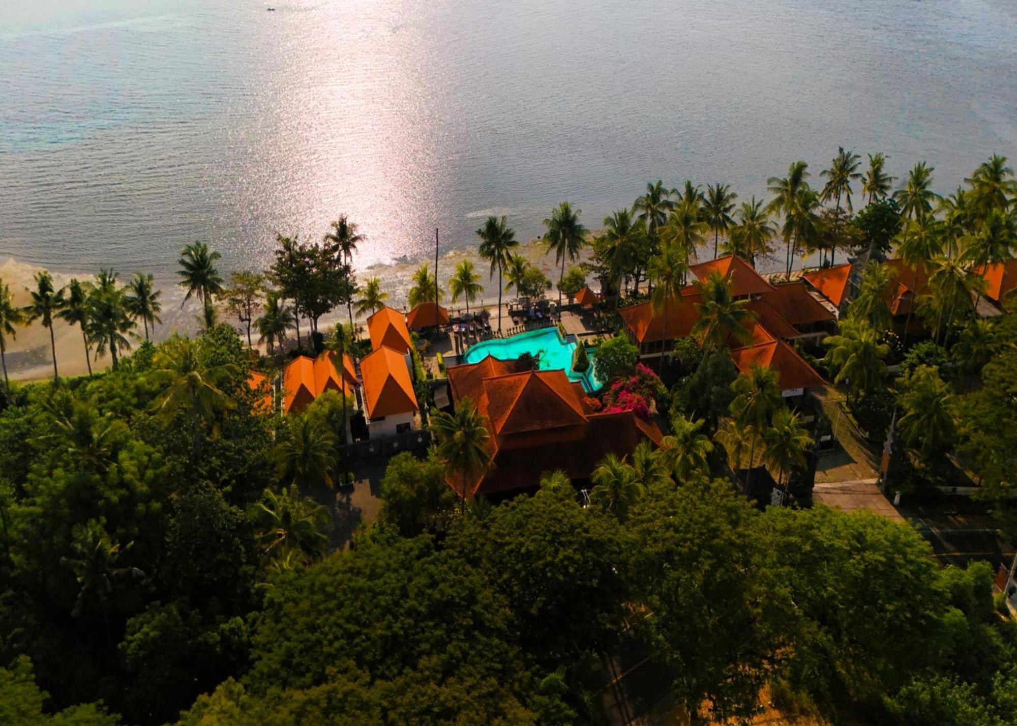 Nugraha Lovina Seaview Resort & Spa Exteriör bild